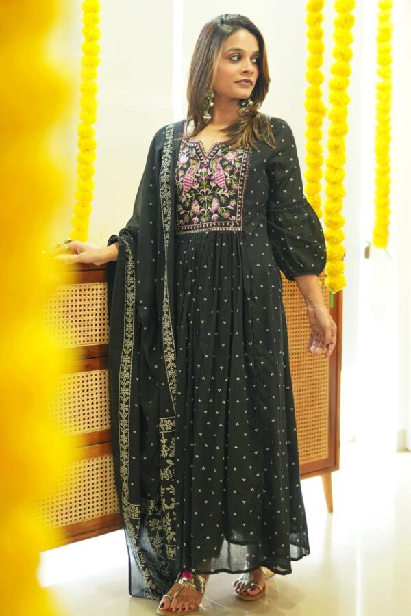 beautiful rayon 140 fabric angrakha style naira cut kurti pant with dupatta