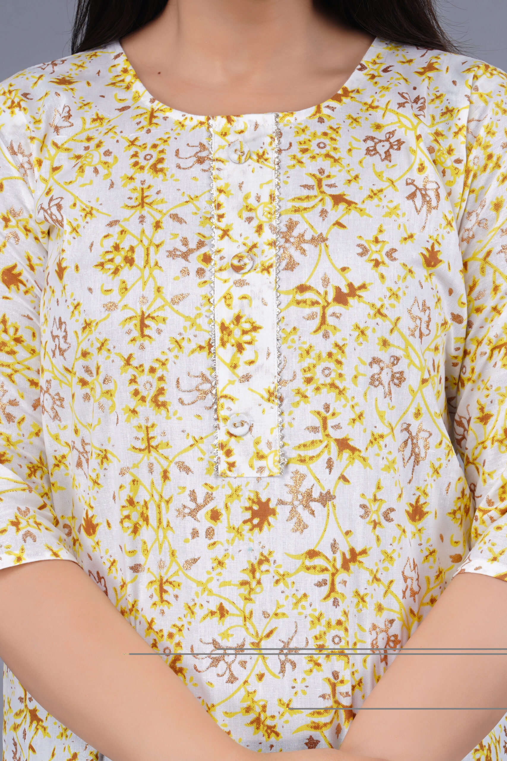 2 e yellow (2) 2 e yellow (2)